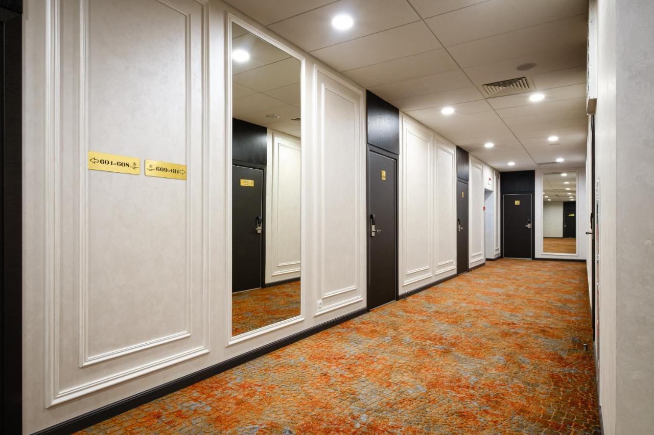 Grand Mildom Hotel Almaty Exterior foto